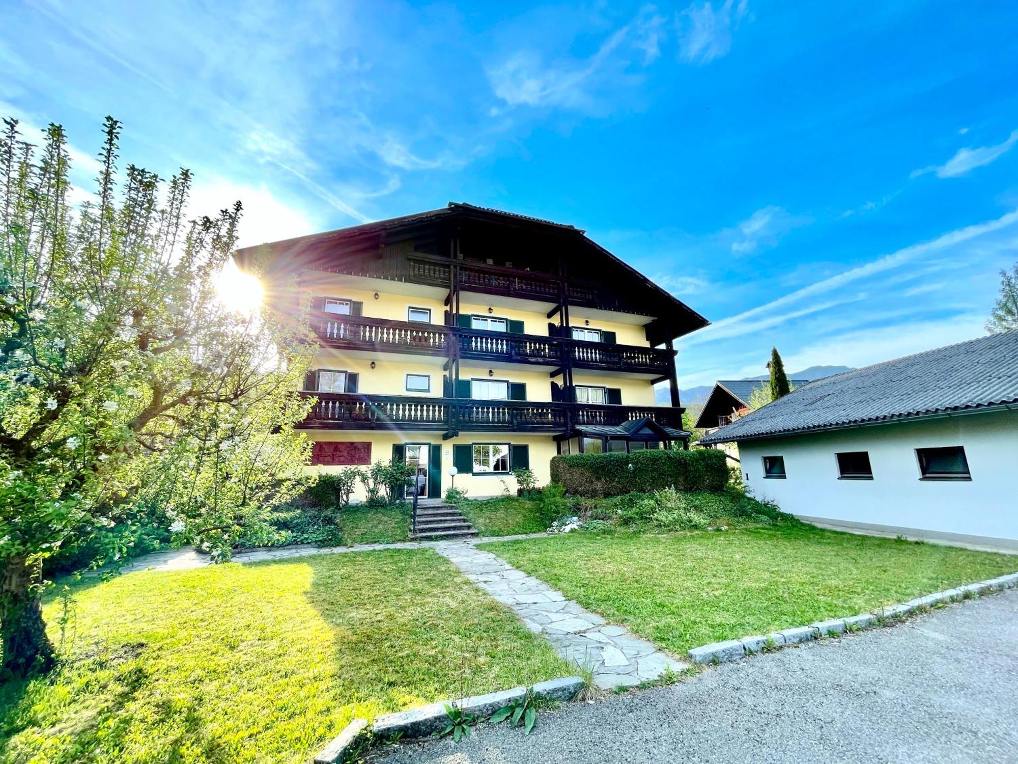 Whats-App Self-Check-In - Villa Maria Theresia Bad Goisern Exterior foto