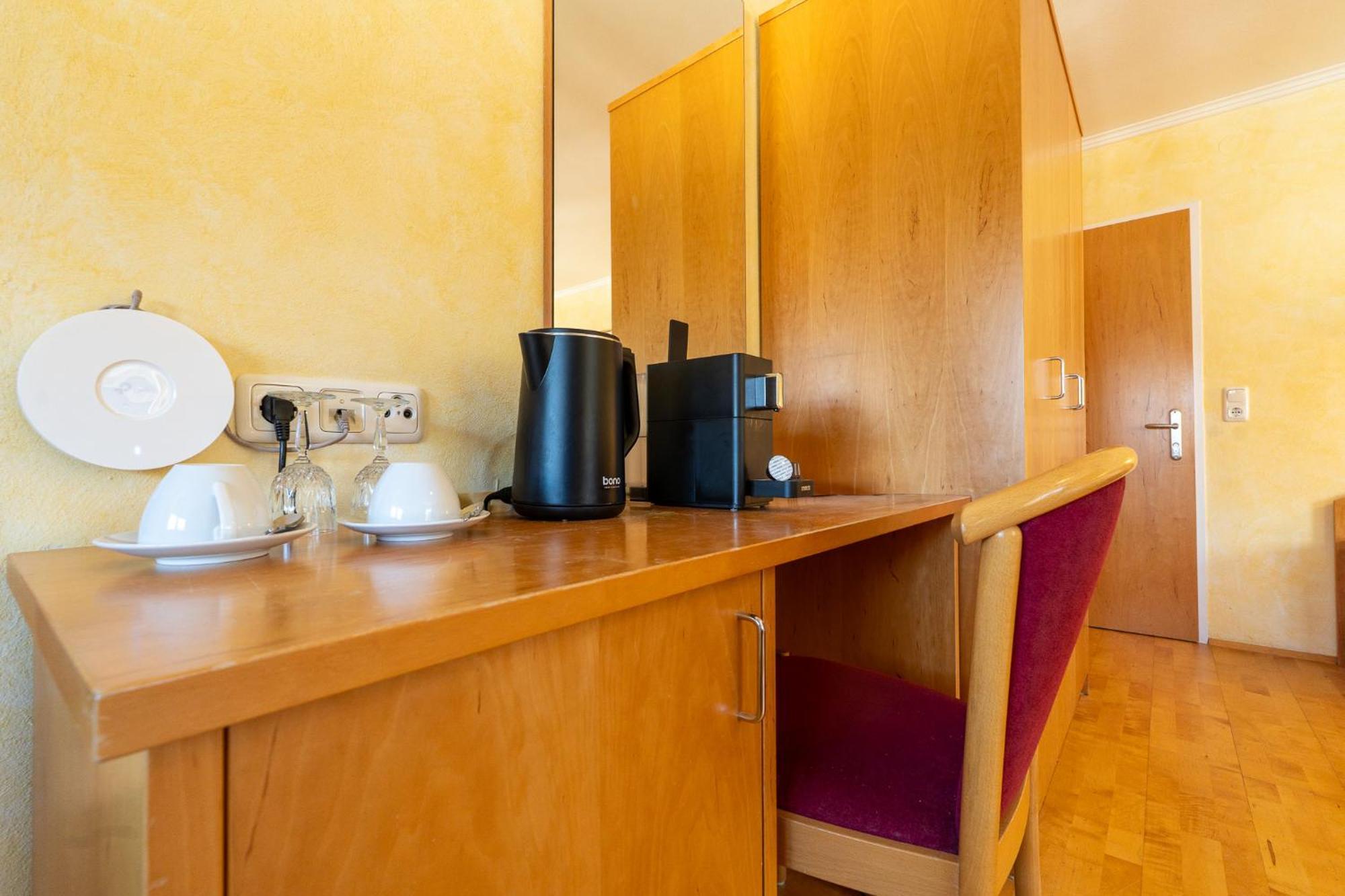 Whats-App Self-Check-In - Villa Maria Theresia Bad Goisern Quarto foto